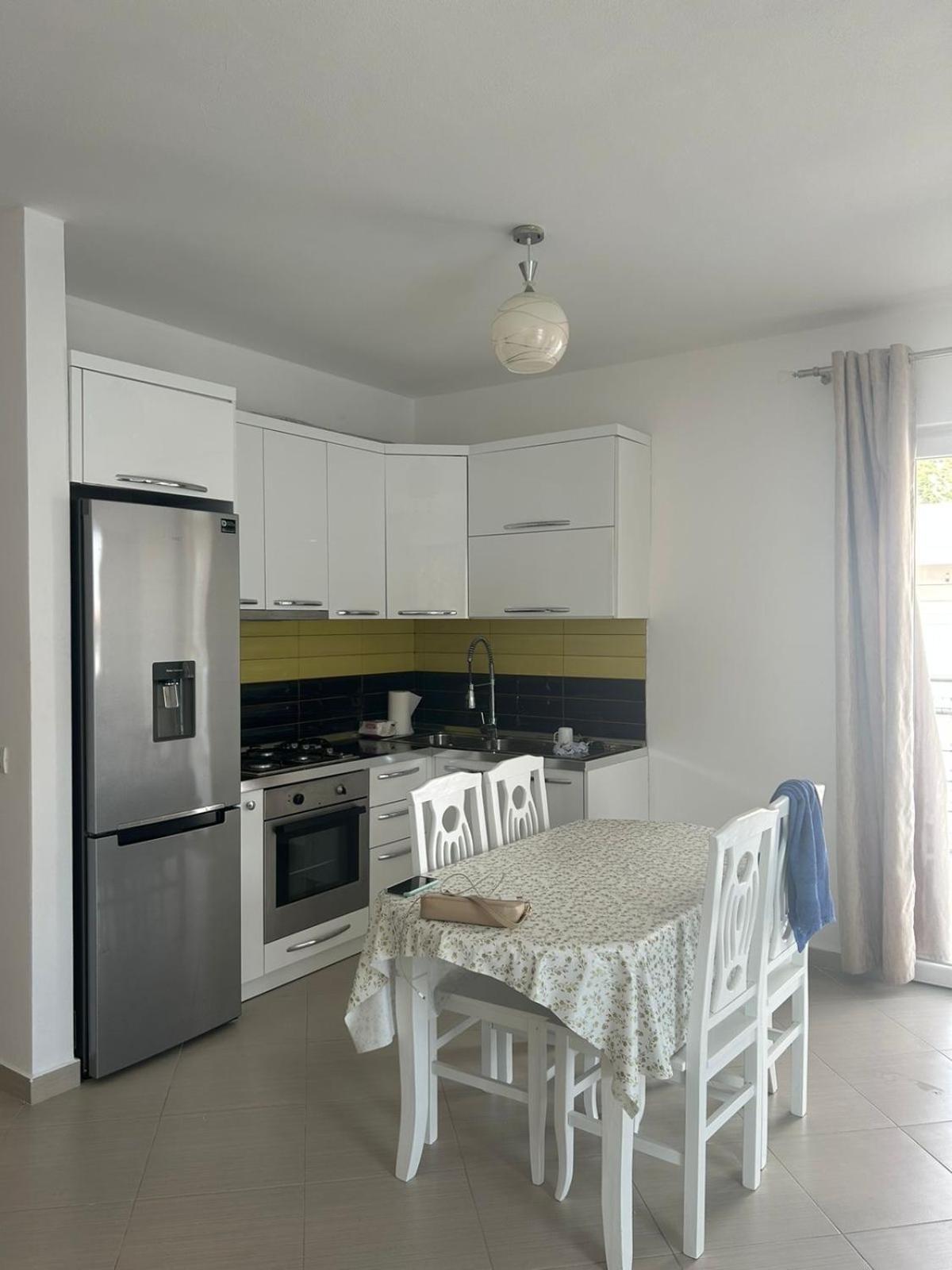 Apartament Johnys